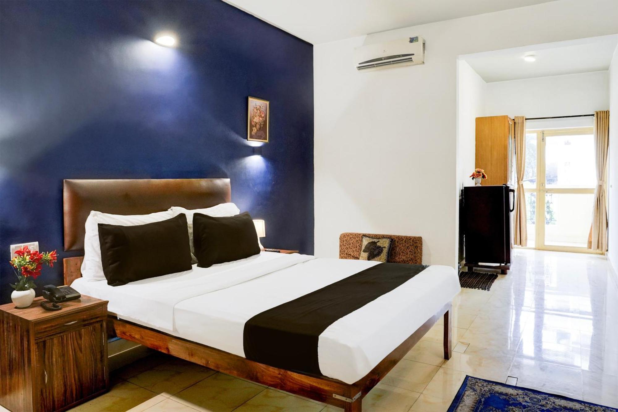Super Townhouse Candolim Exterior photo