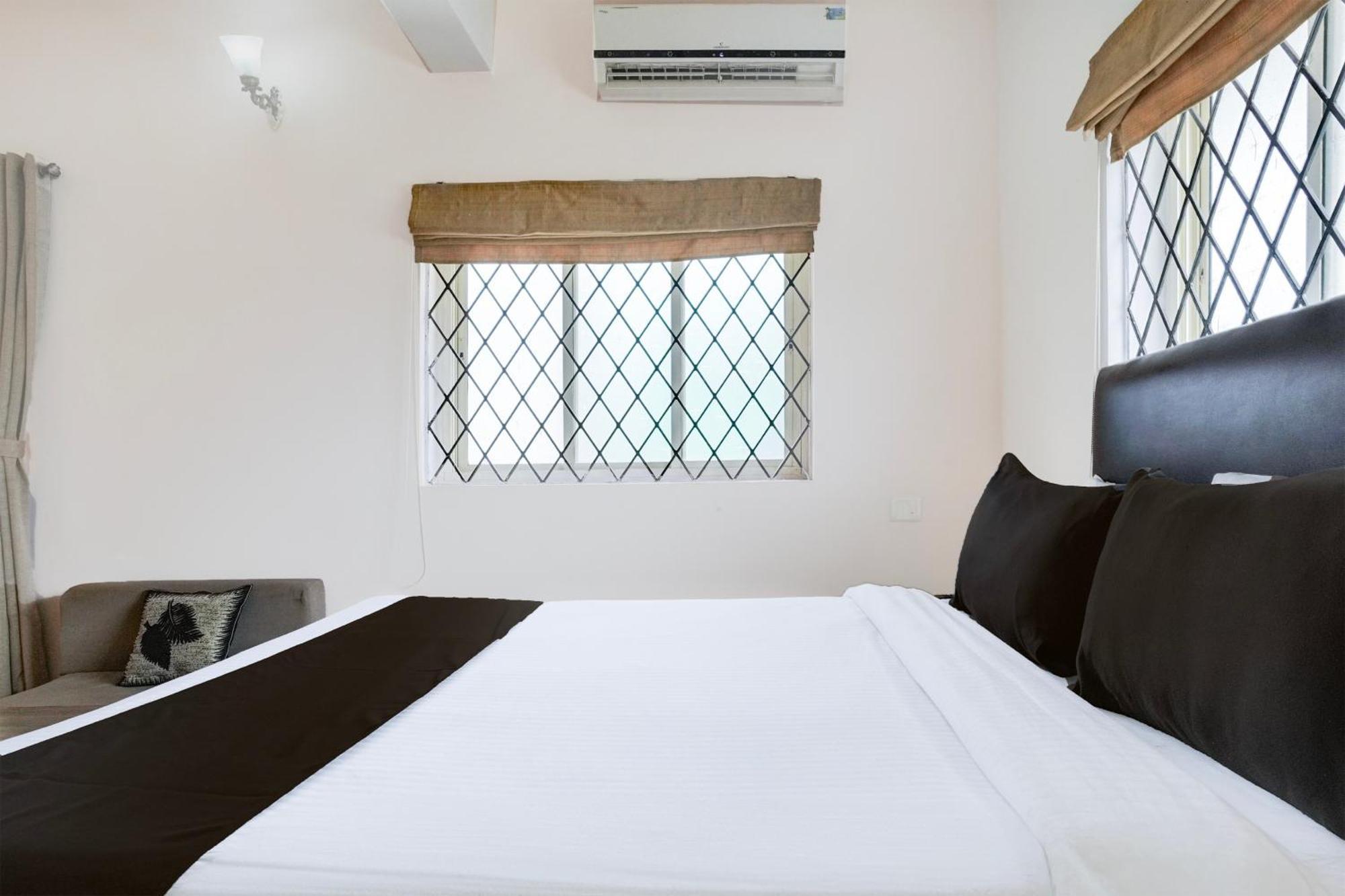 Super Townhouse Candolim Exterior photo